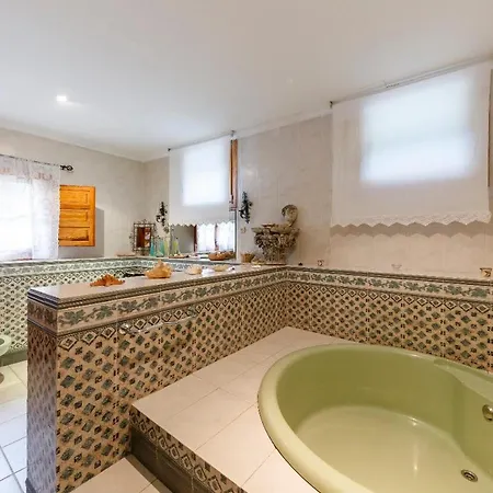 El Molino Country house *